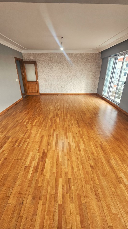 HÜRRİYET MAHALLESİ OKULLAR BÖLGESİ KİRALIK DAİRE