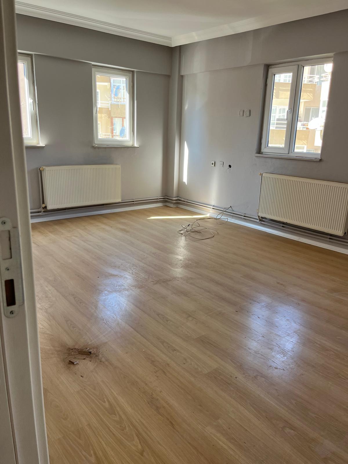 KAÇIRILMAYACAK FIRSAT! HÜRRİYET MH. KOMPLE YENİLENMİŞ 2+1 DAİRE