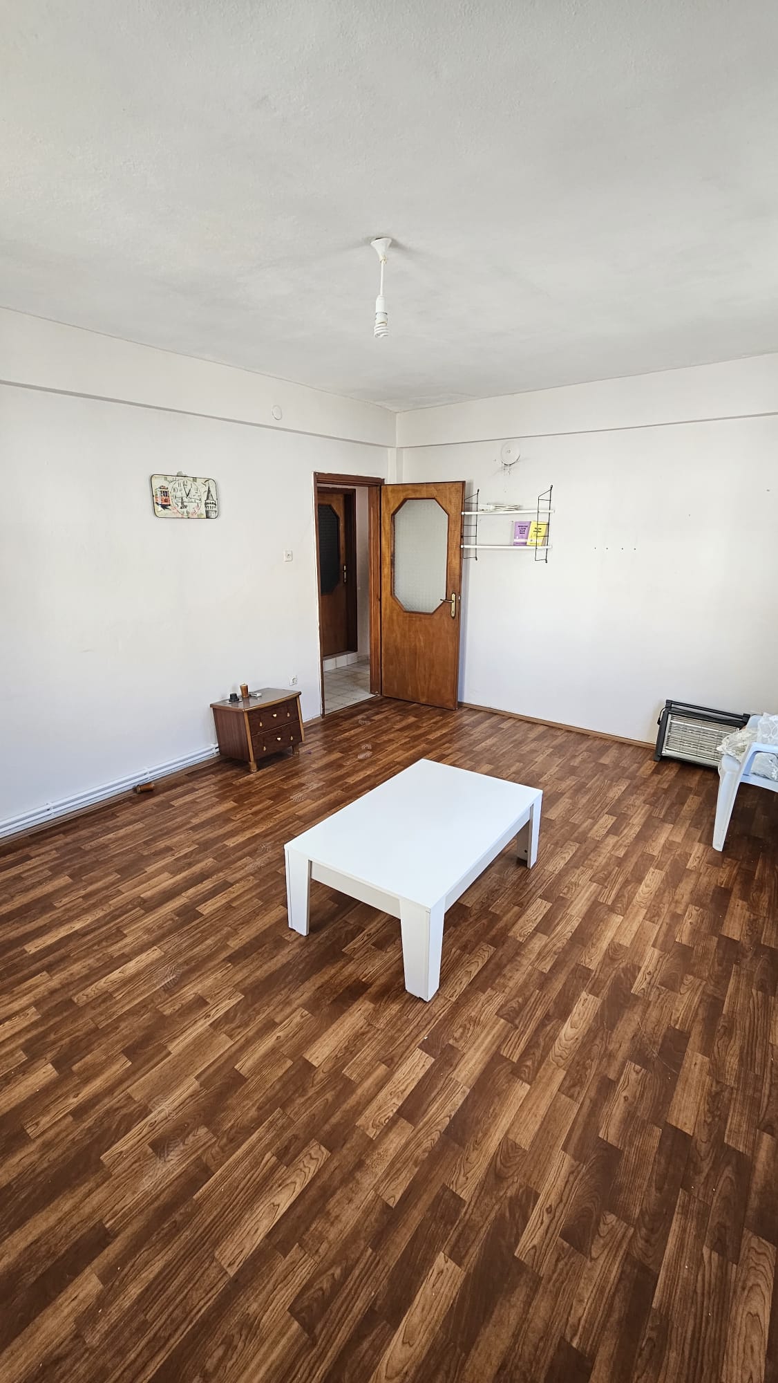 ALKAYA SAHİLİNDE AYRI MUTFAKLI 1+1 75 m² ARA KAT KİRALIK DAİRE